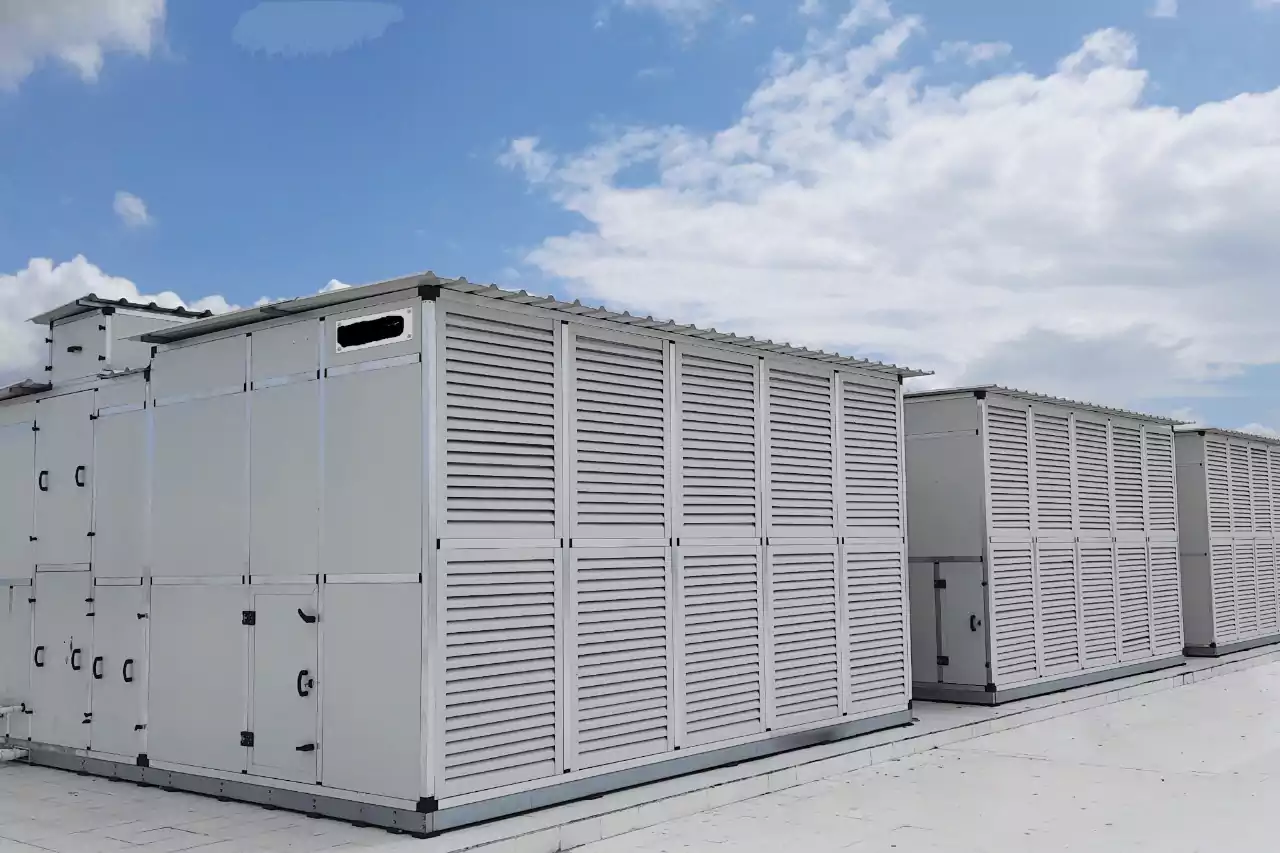 Indirect direct evaporative cooling (IDEC) System